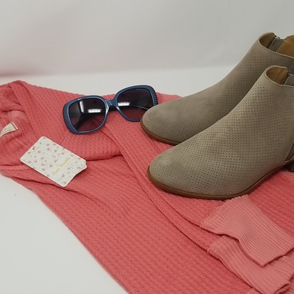 COPY - NWT FREE PEOPLE Orange Prairie Rose Thermal TOP - Picture 4 of 5